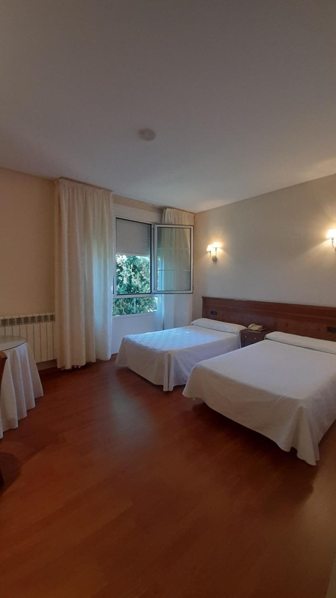 Hotel Las Moreras León Dış mekan fotoğraf